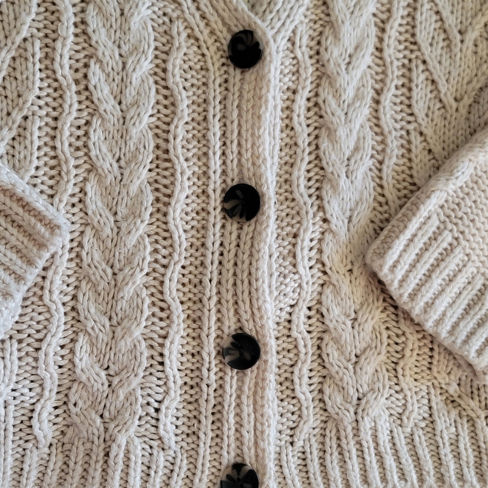 EUC 525 America Cozy Cream Cable Knit Cardigan - Picture 6 of 8